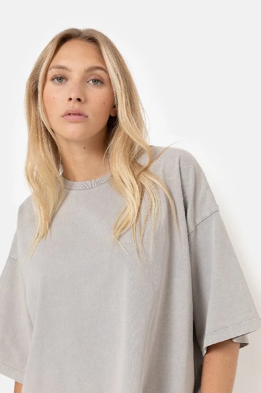 Weekend Discounts to Savor Tshirt  Eloise Vintage-Grey