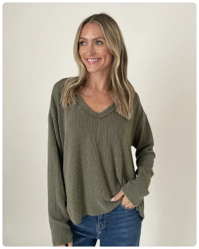 Olive Dolan Lounge Top