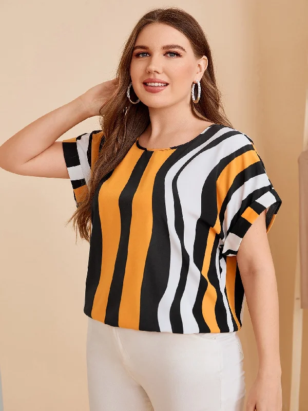 Colorblock Short Sleeve Round Neck Regular Plus Size Blouse